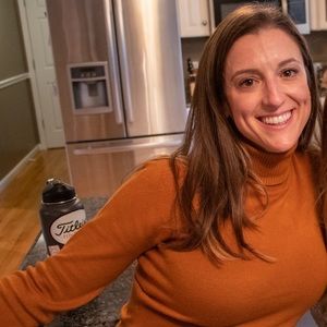 Meet your Posher, Lorri